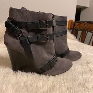 Suede booties Rebecca Minkoff size 6